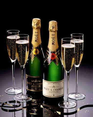 http://www.meals.ru/img/articles/drinks/champagne.jpg